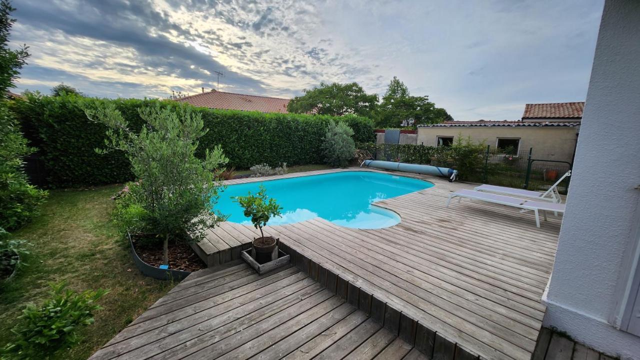 Gite Cosy Entre Bordeaux Et Lacanau Sainte-Helene  Exteriör bild